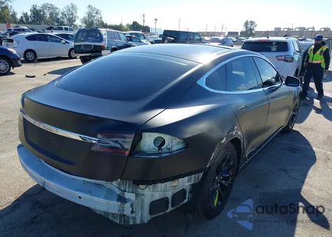 2016 Tesla Model S 60/70/75/85 from USA, damaged, VIN 5YJSA1E14GF150198
